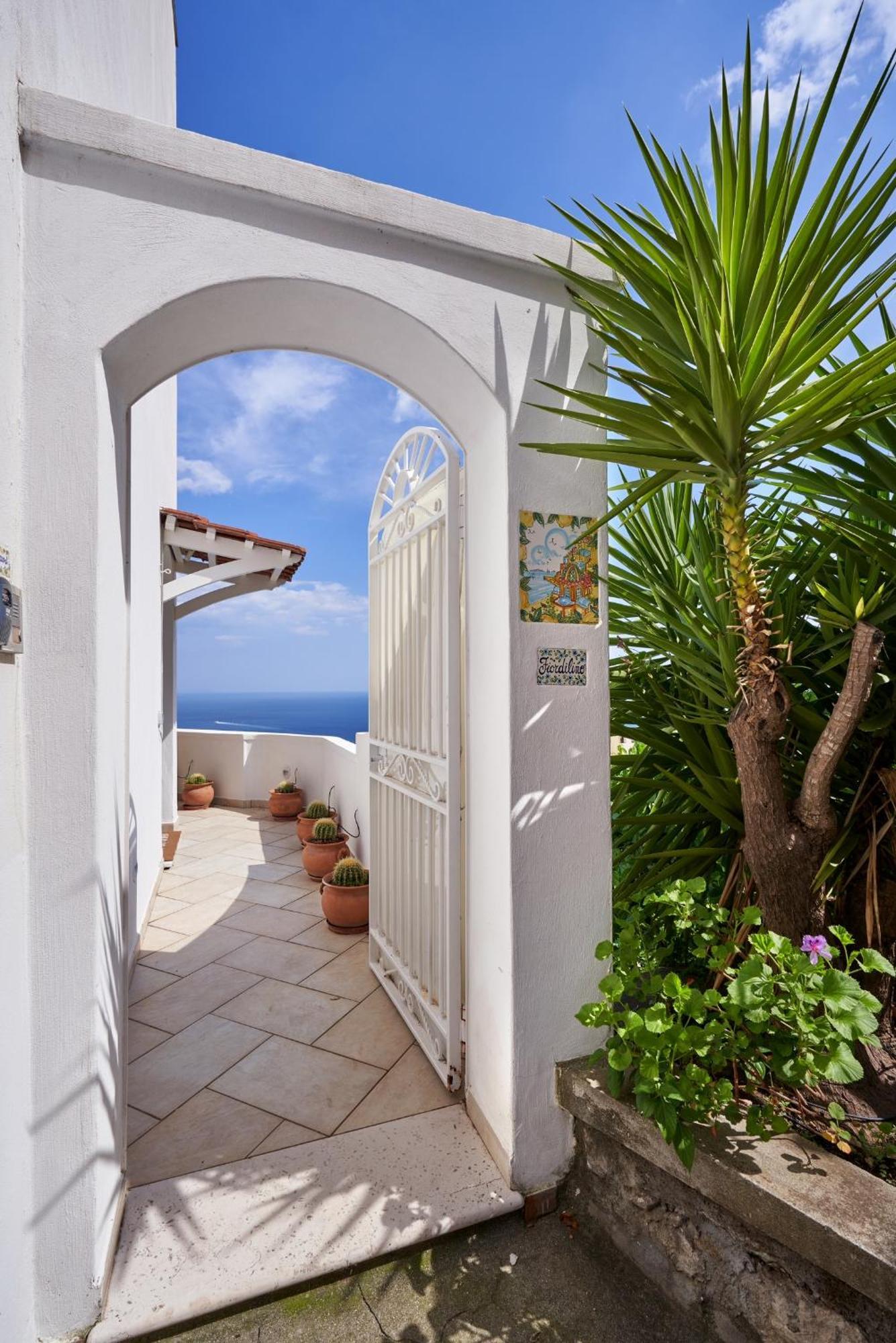Fior Di Lino Vila Positano Exterior foto